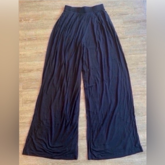 Women’s Black Self-Double Layer Wide Leg Pants Medium - Picture 3 of 4